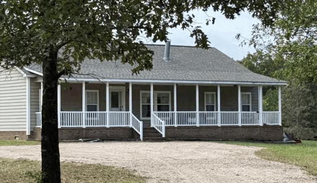 Hardeman 229 Acre house